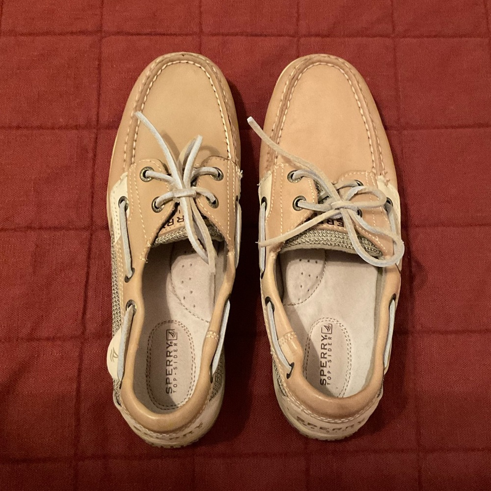Light brown Sperry boat shoes